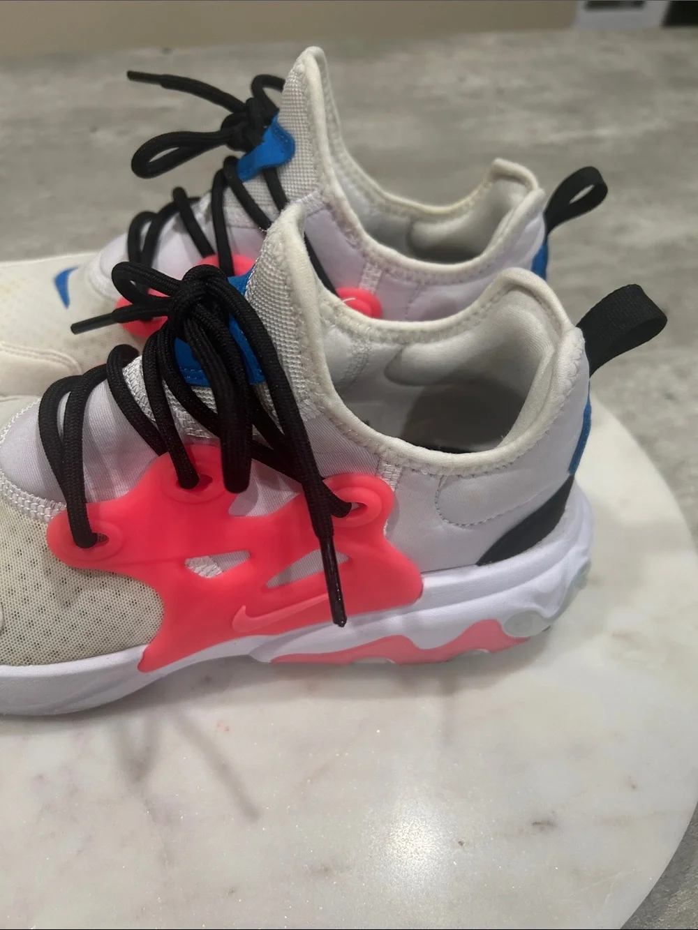 Nike React Presto white Hyper pink sneakers 6.5Y